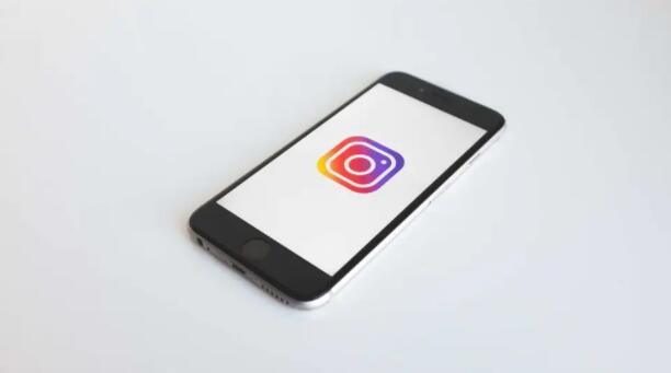 Instagram有一项名为安全检查的新功能 可以帮助帐户被黑客入侵的人