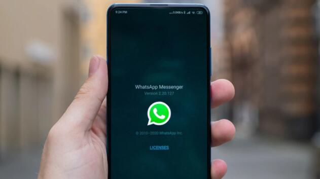 在WhatsApp上试试用这种方式发送信息