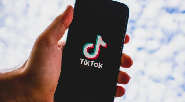 TikTok击败Facebook 成为全球下载量最大的应用程序